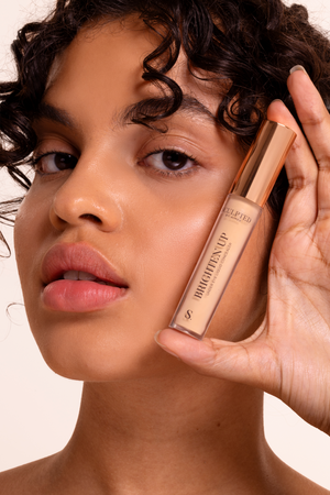<p>Complexion</p>