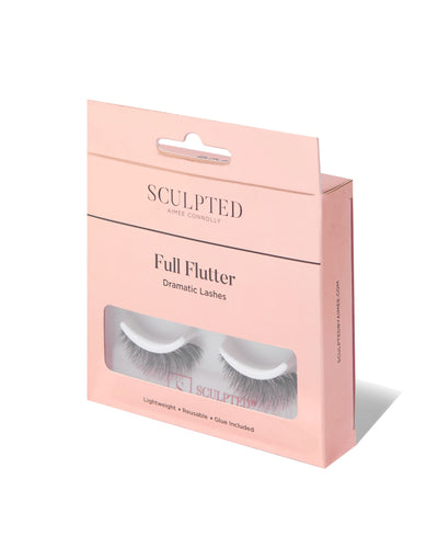 Volle, flatternde Wimpern